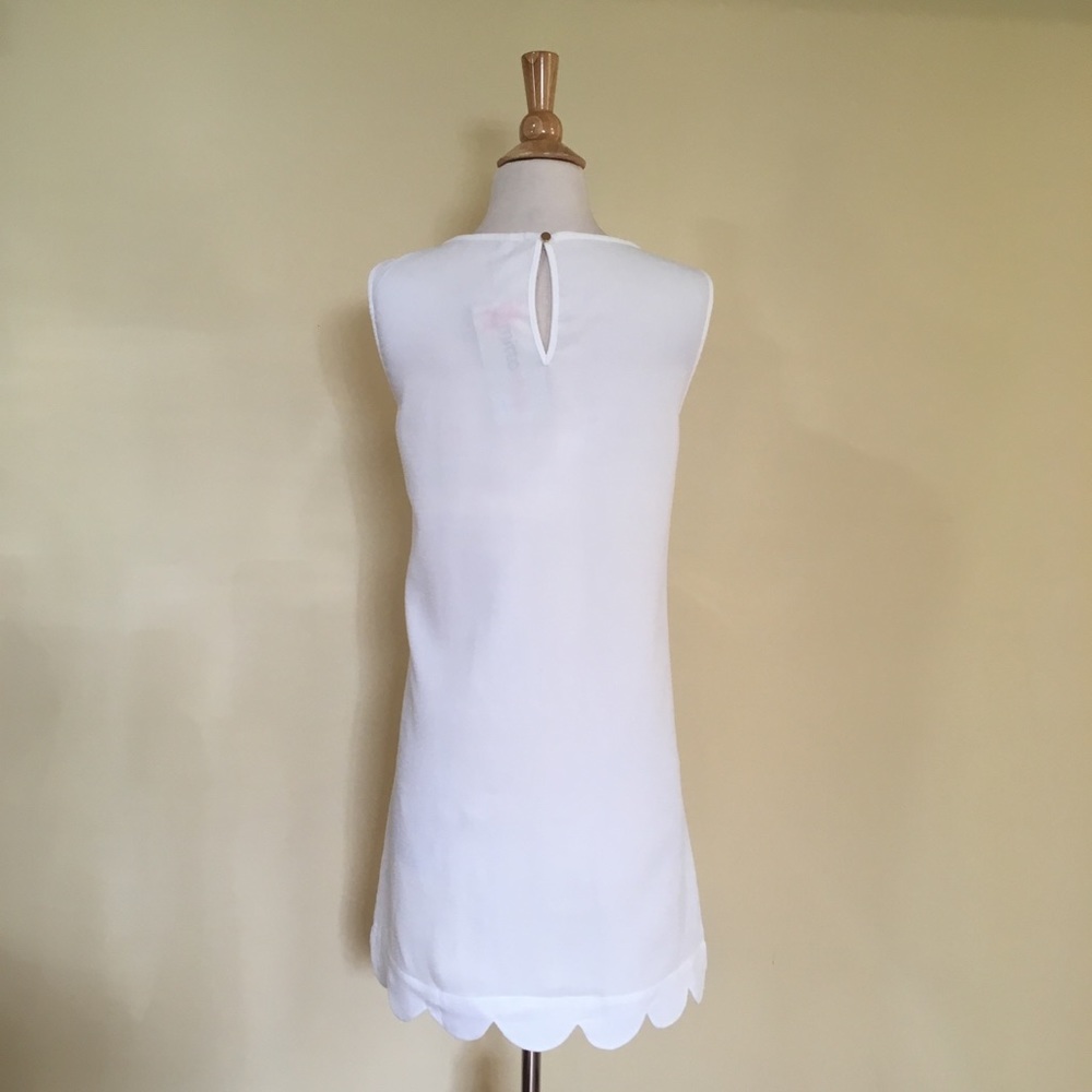 Scalloped Hem Sleeveless Shift Dress Ivory - Picture 4 of 4